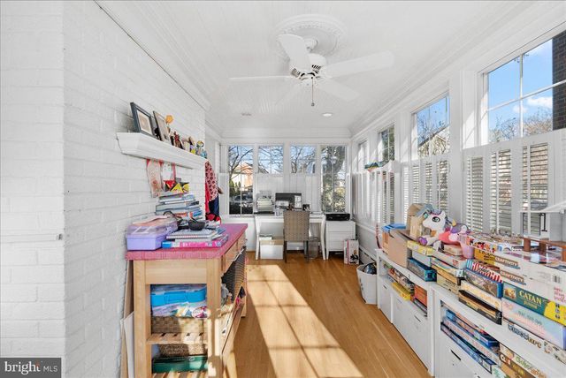 2412 N COLUMBUS ST, Arlington, VA 22207