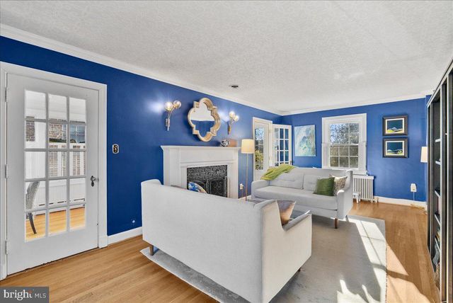 2412 N COLUMBUS ST, Arlington, VA 22207