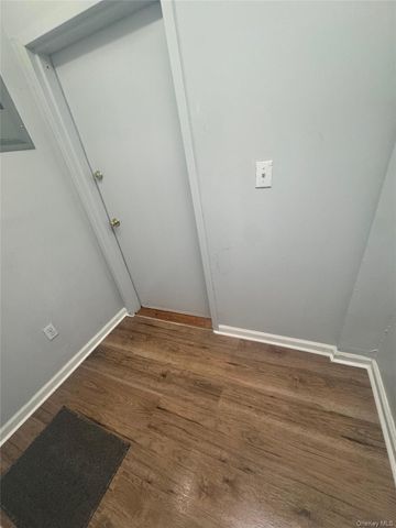 19713 Jamaica Avenue A, Hollis, NY 11423