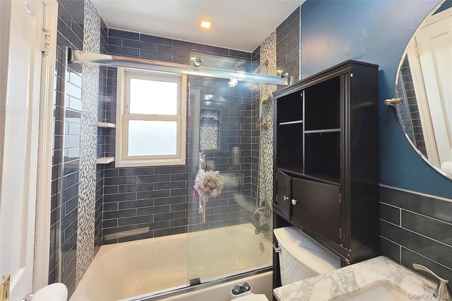 18 Prospect Street, Williston Park, NY 11596