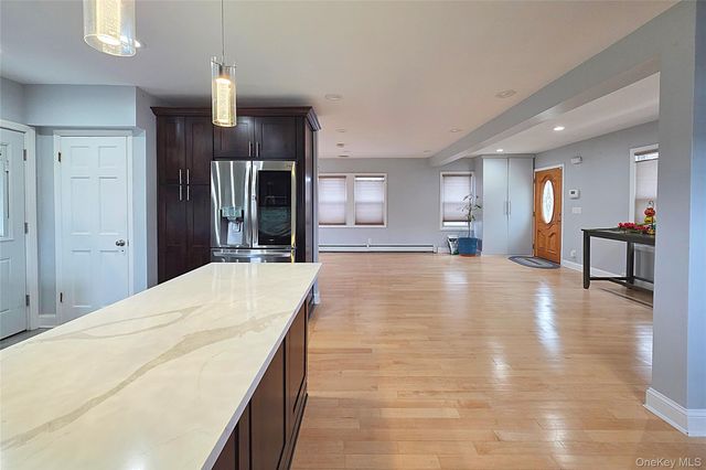 18 Prospect Street, Williston Park, NY 11596