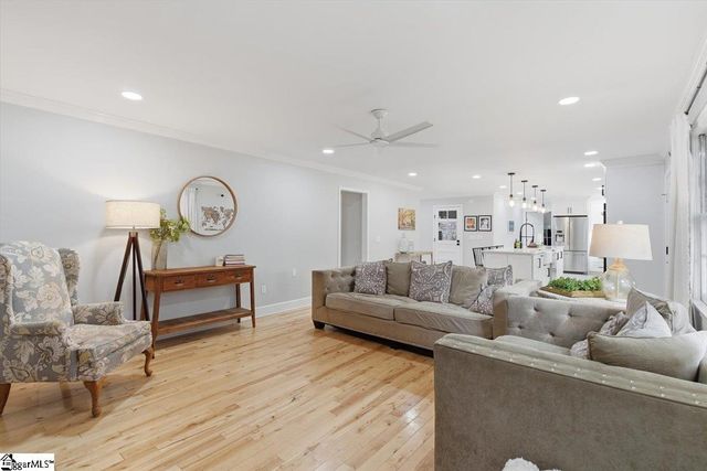 100 Bridle Way, Greer, SC 29650