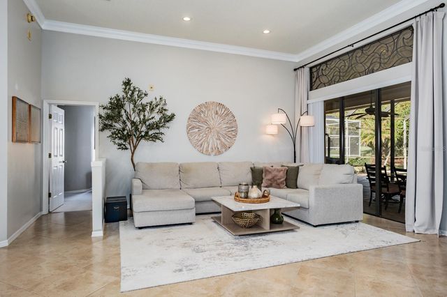 35 KELLEYS TRAIL, Oldsmar, FL 34677