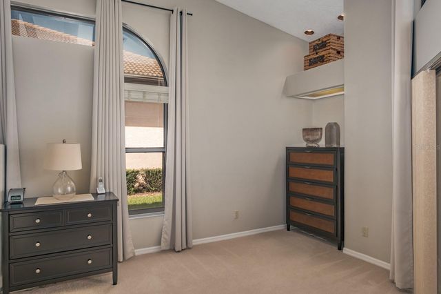 35 KELLEYS TRAIL, Oldsmar, FL 34677