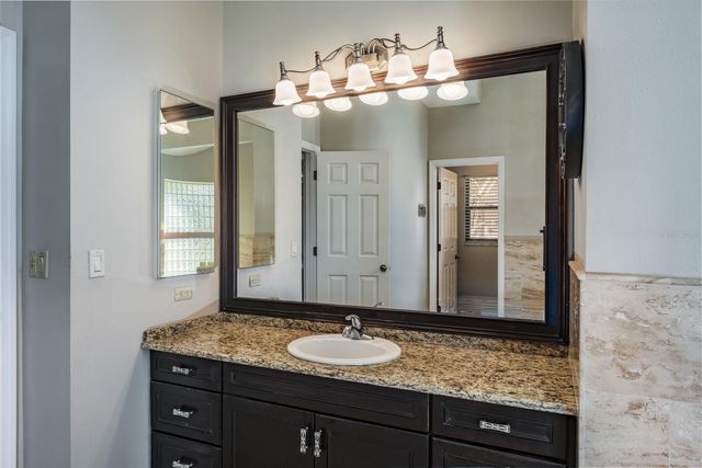 35 KELLEYS TRAIL, Oldsmar, FL 34677