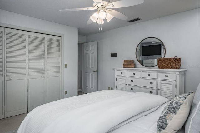 35 KELLEYS TRAIL, Oldsmar, FL 34677