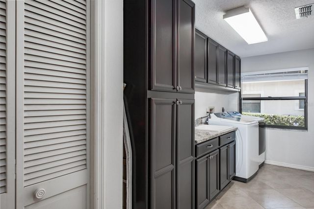 35 KELLEYS TRAIL, Oldsmar, FL 34677