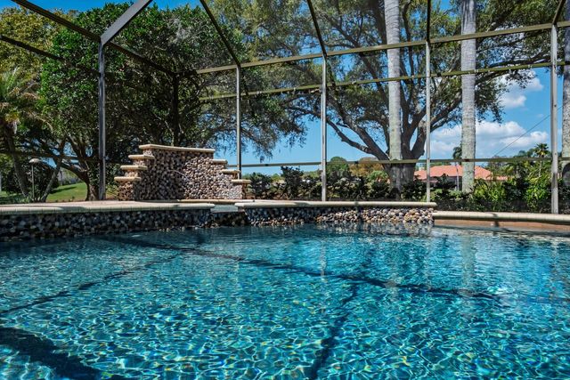 35 KELLEYS TRAIL, Oldsmar, FL 34677