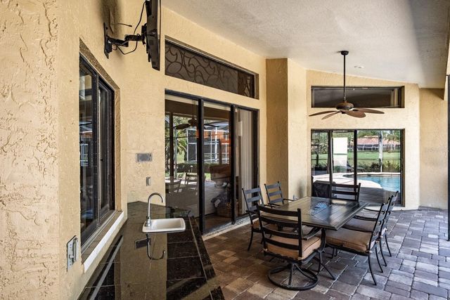 35 KELLEYS TRAIL, Oldsmar, FL 34677