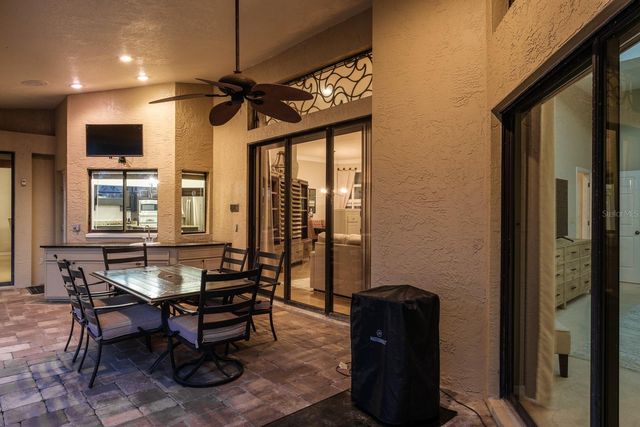 35 KELLEYS TRAIL, Oldsmar, FL 34677