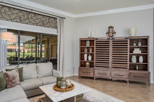 35 KELLEYS TRAIL, Oldsmar, FL 34677