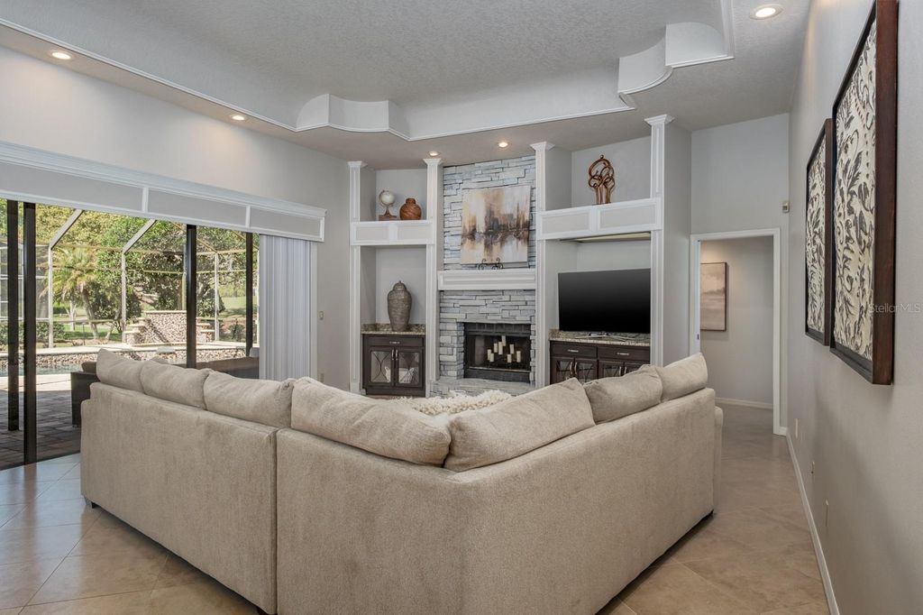 Image 18 of property listing at 35 KELLEYS TRAIL, Oldsmar, FL 34677