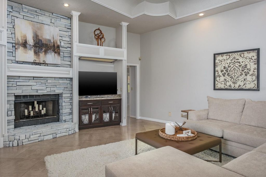 Image 19 of property listing at 35 KELLEYS TRAIL, Oldsmar, FL 34677