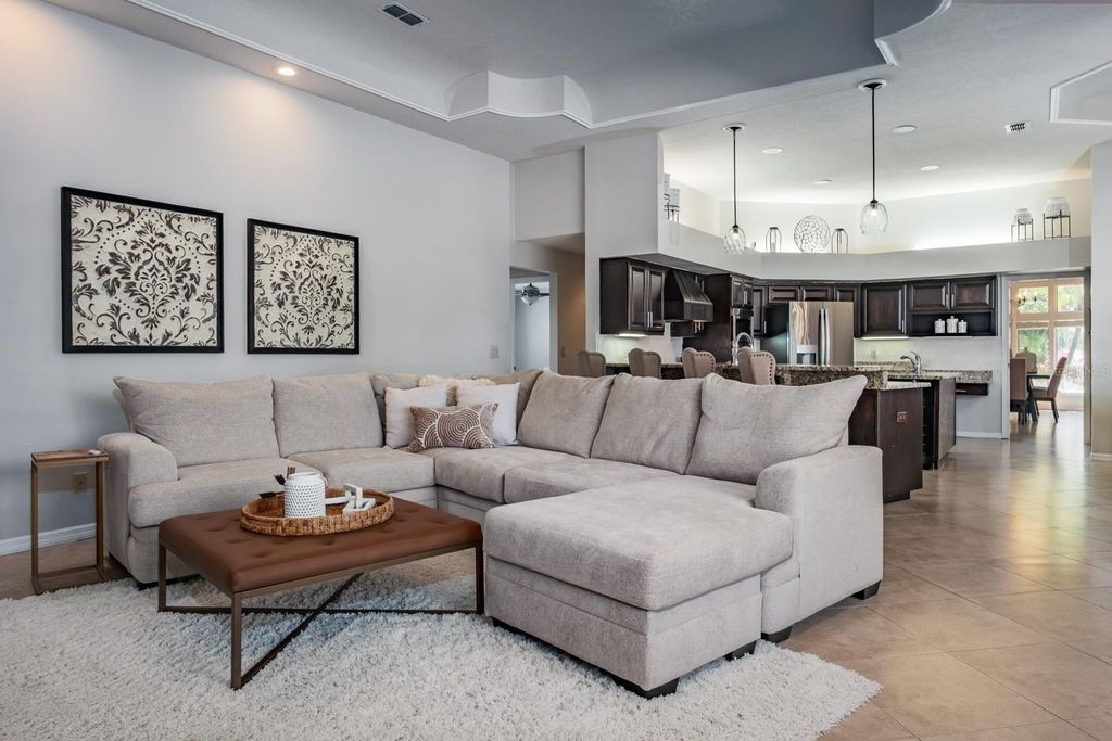 Image 22 of property listing at 35 KELLEYS TRAIL, Oldsmar, FL 34677