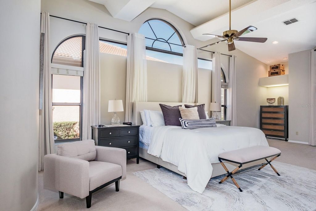 Image 31 of property listing at 35 KELLEYS TRAIL, Oldsmar, FL 34677