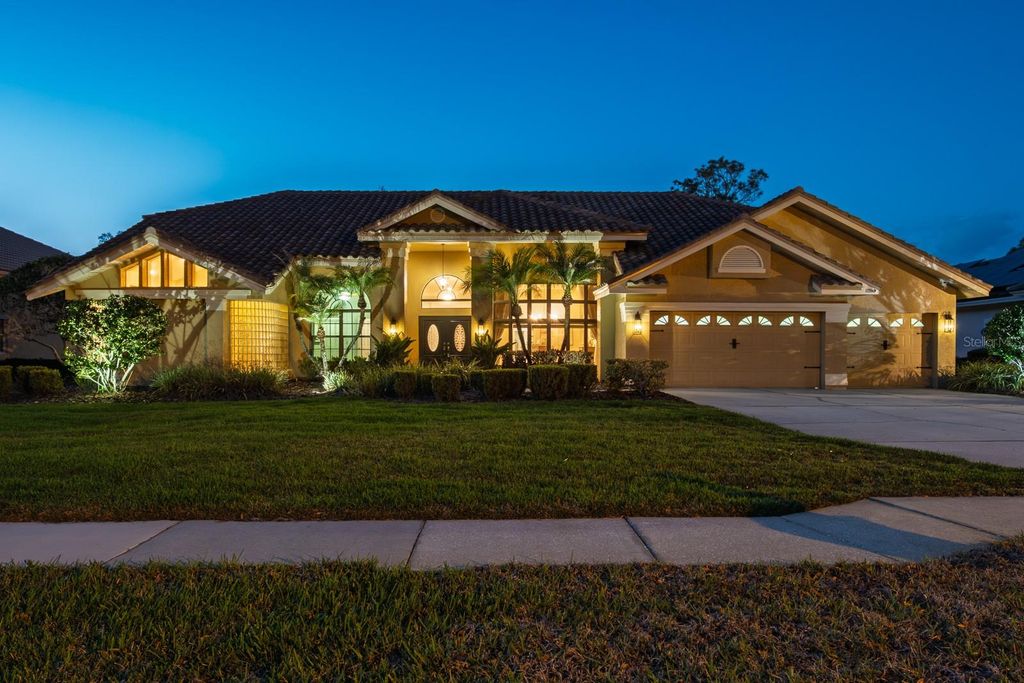Image 74 of property listing at 35 KELLEYS TRAIL, Oldsmar, FL 34677
