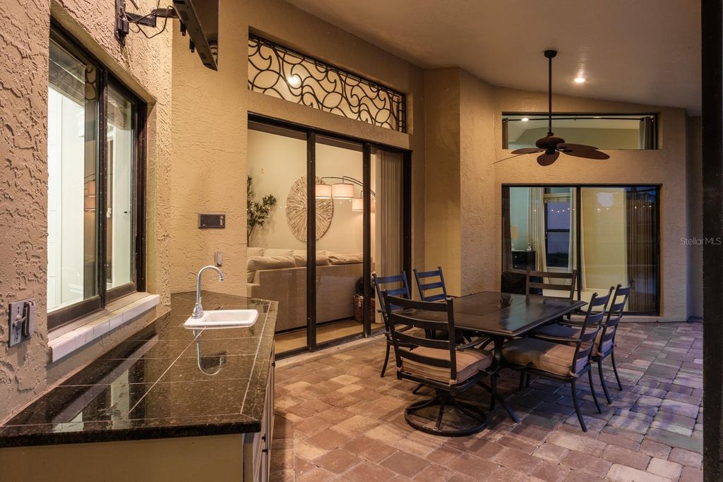 Image 82 of property listing at 35 KELLEYS TRAIL, Oldsmar, FL 34677