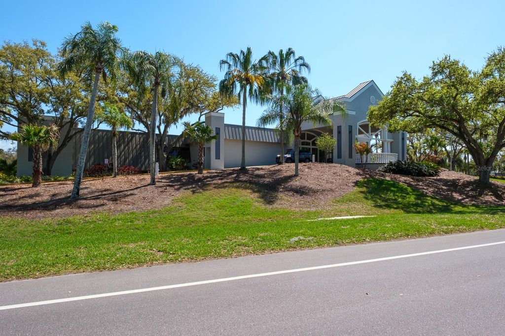Image 89 of property listing at 35 KELLEYS TRAIL, Oldsmar, FL 34677