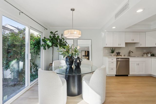 3416 Manchester Cmn, Fremont, CA 94536