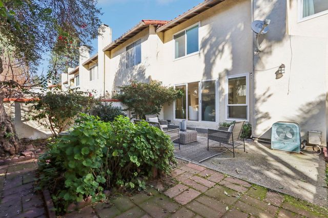 3416 Manchester Cmn, Fremont, CA 94536