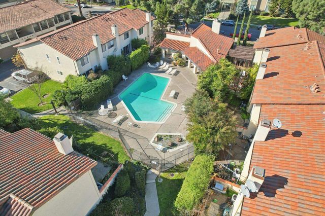 3416 Manchester Cmn, Fremont, CA 94536