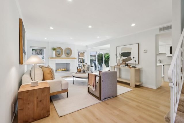 3416 Manchester Cmn, Fremont, CA 94536