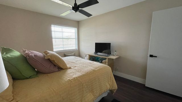 568 Burgundy L, Delray Beach, FL 33484