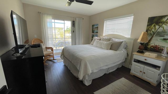 568 Burgundy L, Delray Beach, FL 33484