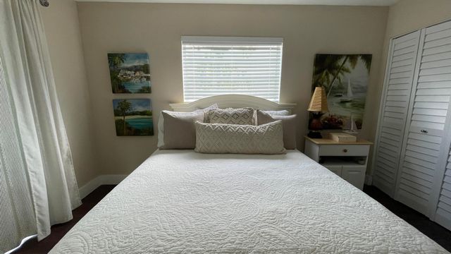 568 Burgundy L, Delray Beach, FL 33484