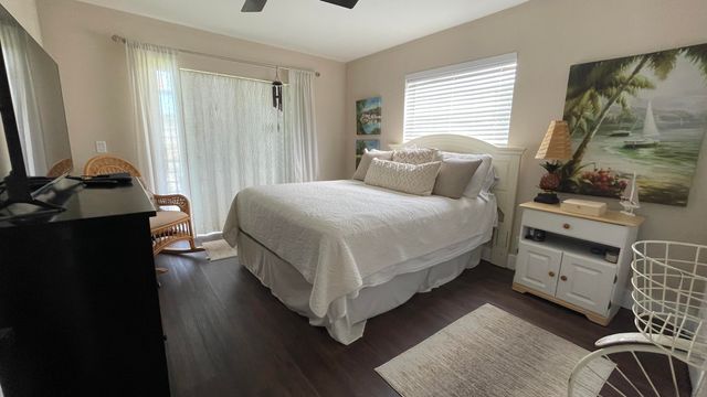 568 Burgundy L, Delray Beach, FL 33484