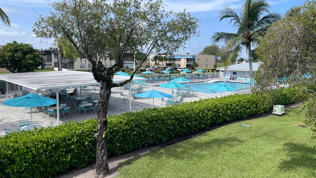 568 Burgundy L, Delray Beach, FL 33484