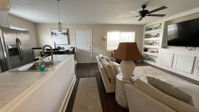 568 Burgundy L, Delray Beach, FL 33484