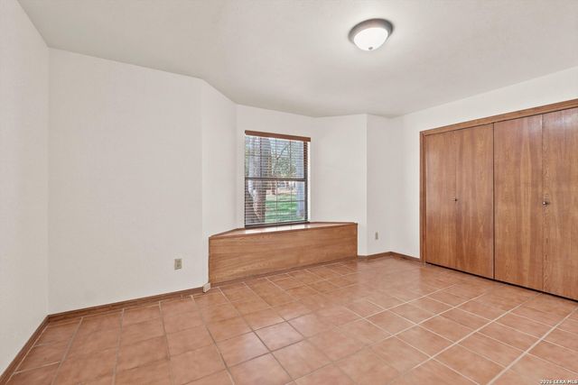 2703 OAK HAVEN DR, San Marcos, TX 78666
