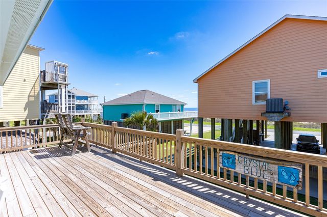 2592 Whitecap, Crystal Beach, TX 77650