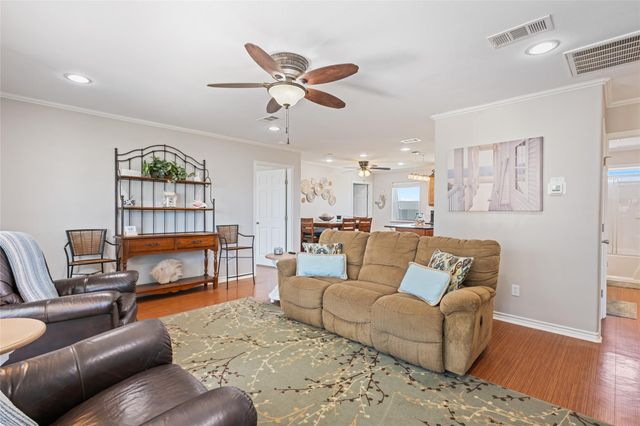 2592 Whitecap, Crystal Beach, TX 77650