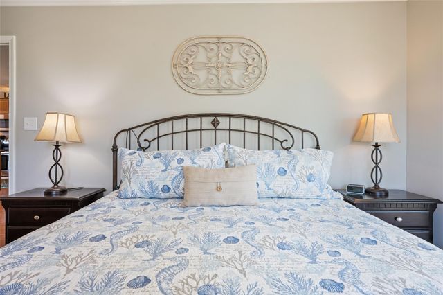 2592 Whitecap, Crystal Beach, TX 77650