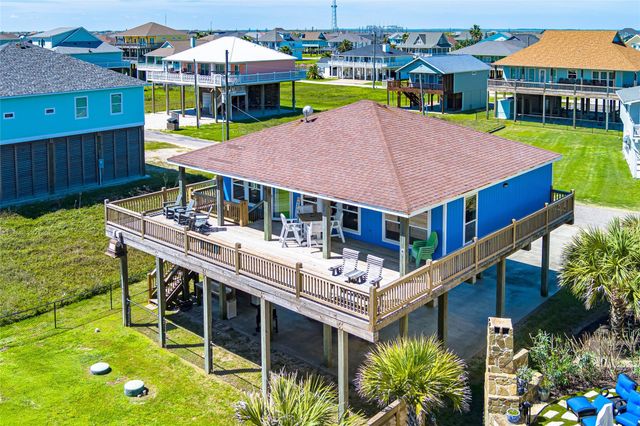 2592 Whitecap, Crystal Beach, TX 77650