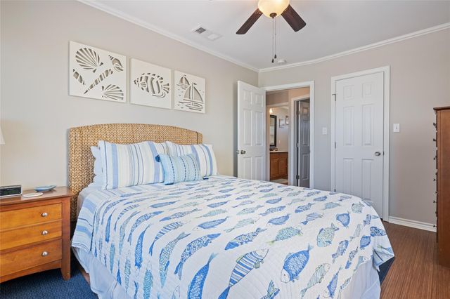 2592 Whitecap, Crystal Beach, TX 77650