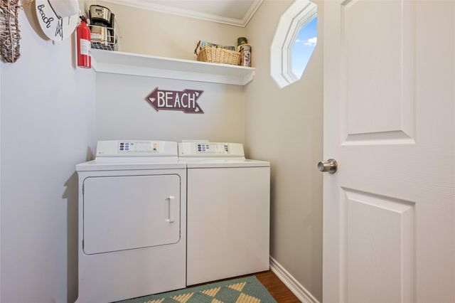 2592 Whitecap, Crystal Beach, TX 77650