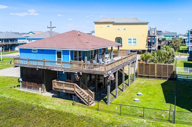 2592 Whitecap, Crystal Beach, TX 77650