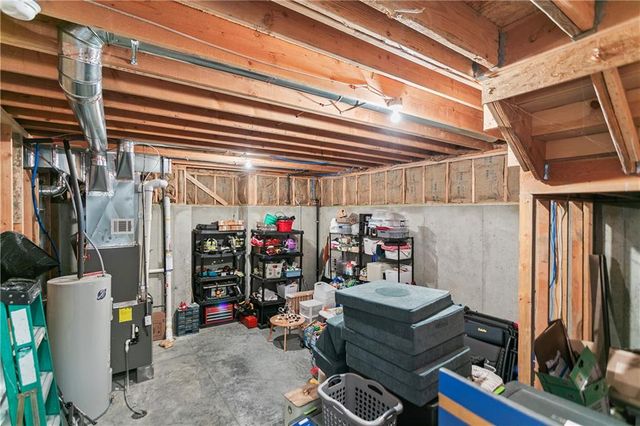 10706 N Tracy Avenue, Kansas City, MO 64155