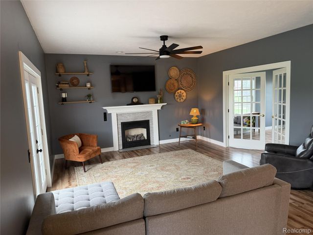 7674 Golf Meadows Drive Se, Caledonia Township, MI 49316