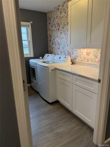 7674 Golf Meadows Drive Se, Caledonia Township, MI 49316