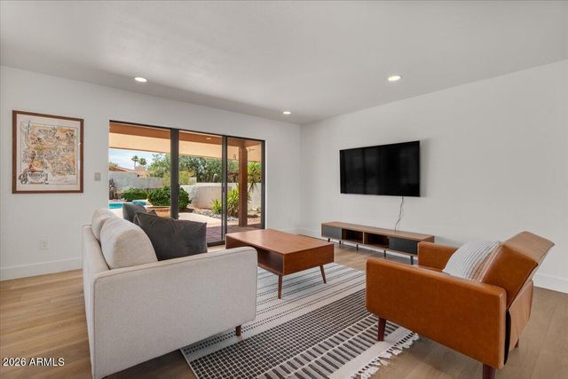 16457 N ASPEN Drive, Fountain Hills, AZ 85268