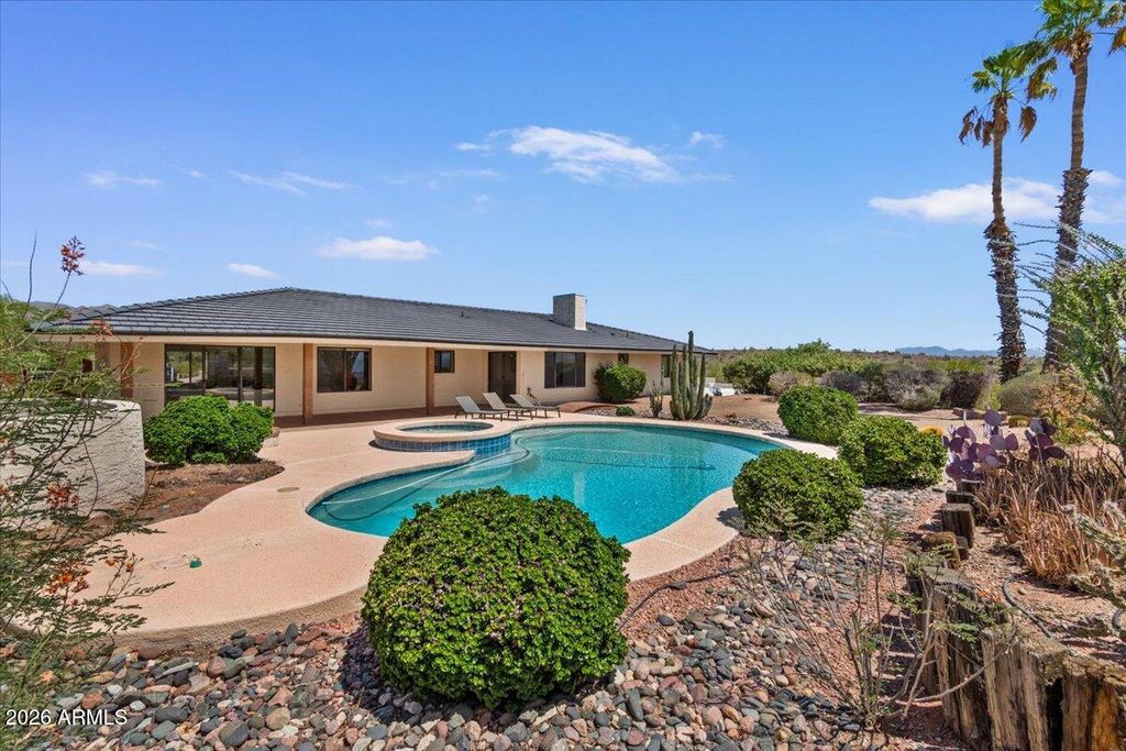 Image 28 of property listing at 16457 N ASPEN Drive, Fountain Hills, AZ 85268