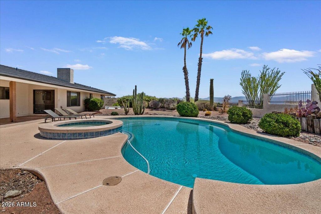 Image 29 of property listing at 16457 N ASPEN Drive, Fountain Hills, AZ 85268