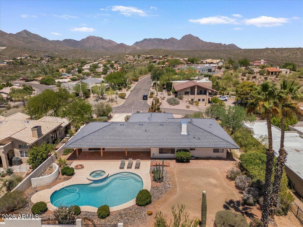 Image 31 of property listing at 16457 N ASPEN Drive, Fountain Hills, AZ 85268