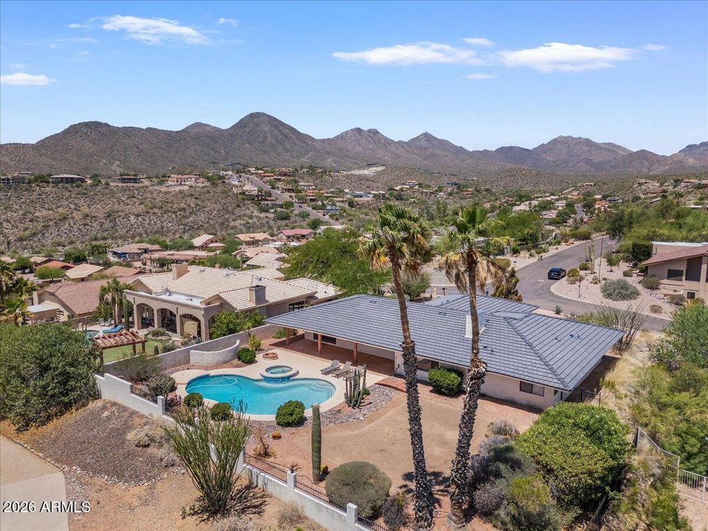 Image 33 of property listing at 16457 N ASPEN Drive, Fountain Hills, AZ 85268