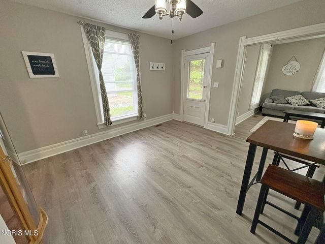 310 Buttonwood Avenue, Bowling Green, OH 43402