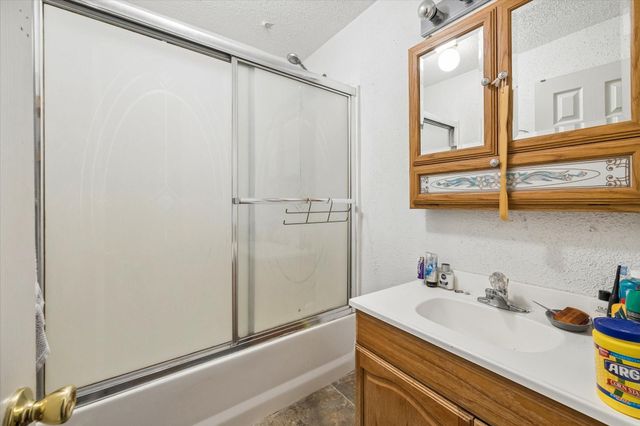 2420 Karbach Street, Houston, TX 77092